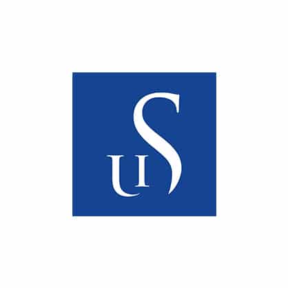 UIS logo hvit font med blå bakgrunn